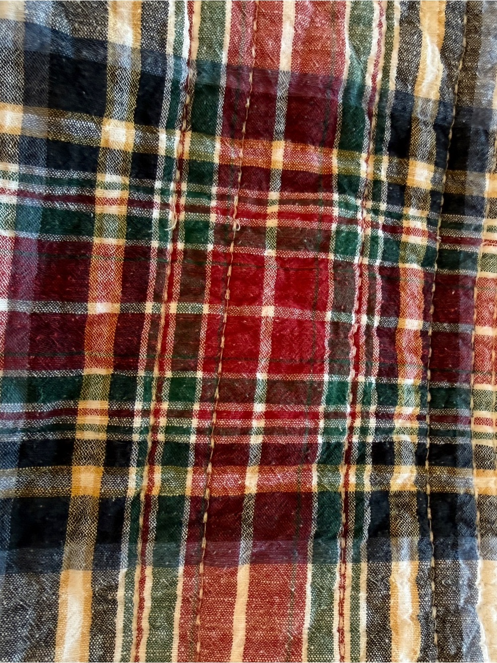 Reversible Plaid Quilt 100% Cotton - White, Red, Navy and Green Plaid - Picture 2 of 4
